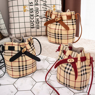 One-shoulder pu bag plaid bucket bag