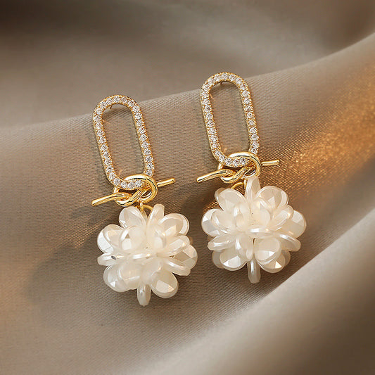 Summer Temperament Goddess Fan Petal Earrings 2021 New Trendy Earrings Female High-end Light Luxury Earrings Earrings