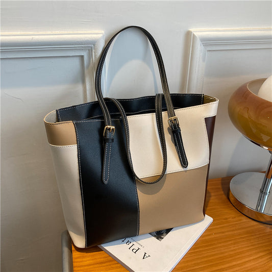 On The New Commuter Large-capacity Tote Bag Female Underarm Bag 2022 New Trendy Autumn Hand-held Shoulder Bag Texture Large Bag